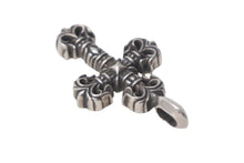 Load image into Gallery viewer, 新品未使用 CHROME HEARTS クロムハーツ タイニー フィリグリークロス ペンダント SV925 シルバー 中古 4c068001