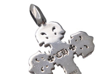 Load image into Gallery viewer, 新品未使用 CHROME HEARTS クロムハーツ タイニー フィリグリークロス ペンダント SV925 シルバー 中古 4c068001