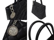 Load image into Gallery viewer, CHANEL シャネル ハンドバッグ 復刻トート キャビアスキン マトラッセ ココマーク 7番台 シルバー金具 美品 中古 4c068299