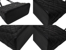 Load image into Gallery viewer, CHANEL シャネル ハンドバッグ 復刻トート キャビアスキン マトラッセ ココマーク 7番台 シルバー金具 美品 中古 4c068299