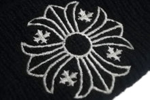 Load image into Gallery viewer, CHROME HEARTS クロムハーツ WOOL WATCH CAP CHプラス 刺繍 ニットキャップ サイズOS ウール 2238-304-4100 ブラック 美品 中古 4c068350