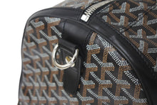 Load image into Gallery viewer, GOYARD ゴヤール クロワジュール45 ボストンバッグ トラベルバッグ ブラック PVC レザー シルバー金具 美品 中古 4c068421