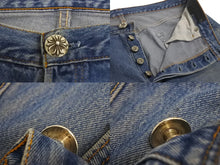 Load image into Gallery viewer, CHROME HEARTS クロムハーツ デニムパンツ リーバイス ドレイク オーダー クロスパッチ サイズ36 ブルー 美品 中古 4c068673