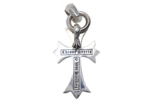 Load image into Gallery viewer, 極美品 CHROME HEARTS クロムハーツ スモールCHクロス ベイル ペンダントトップ 重量23g シルバー 1991/Sterling刻印 中古 4c069068
