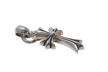 Load image into Gallery viewer, 極美品 CHROME HEARTS クロムハーツ スモールCHクロス ベイル ペンダントトップ 重量23g シルバー 1991/Sterling刻印 中古 4c069068