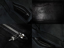 Load image into Gallery viewer, CHROME HEARTS クロムハーツ クロスパッチ レザーメールバッグ ショルダーバッグ レザーパッチ ブラック シルバ−925 美品 中古 4c069088