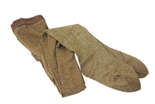 Load image into Gallery viewer, 新品未使用 CHANEL シャネル ストッキング タイツ サイズM ココマーク ブラウン ゴールド イタリア製 中古 4c070071