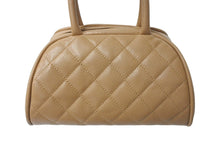 Load image into Gallery viewer, 極美品 CHANEL シャネル マトラッセ ハンドバッグ ミニボストン型バッグ ココマーク 11番台 キャビアスキン ベージュ 中古 4c07019