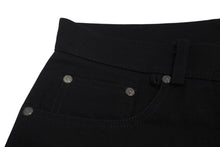 Load image into Gallery viewer, 極美品 CHROME HEARTS クロムハーツ フレアニー デニムパンツ サイズ36R クロスボール ブラック コットン シルバ−925 中古 4c070869
