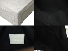 Load image into Gallery viewer, 極美品 LOUIS VUITTON ルイヴィトン ソフトトランク ショルダーバッグ ホワイト M53287 ヴァージル初期 トリヨン 中古 4c070887