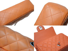 Load image into Gallery viewer, 極美品 CHANEL シャネル 横長 20cm ショルダーバッグ A69900 31番台 ミニマトラッセショルダーチェーン オレンジ ラムスキン 中古 4c070888