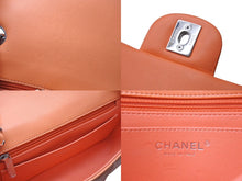 Load image into Gallery viewer, 極美品 CHANEL シャネル 横長 20cm ショルダーバッグ A69900 31番台 ミニマトラッセショルダーチェーン オレンジ ラムスキン 中古 4c070888