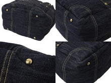 Load image into Gallery viewer, CHANEL シャネル スパークリングデニム ココマーク ハンドバッグ トートバッグ ネイビー ベージュ ゴールド 美品 中古 4c070901