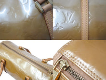Load image into Gallery viewer, LOUIS VUITTON ルイヴィトン ベッドフォード ハンドバッグ M91329 モノグラムヴェルニ 筒型 ゴールド金具 ブラウン 美品 中古 4c070908