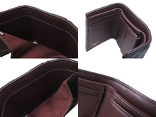 Load image into Gallery viewer, 極美品 CHANEL シャネル クラシック スモール フラップ ウォレット 三つ折り財布 ランダム キャビアスキン ブラック 美品 中古 4c070910