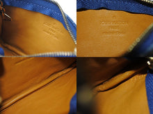 Load image into Gallery viewer, 新品未使用 LOUIS VUITTON ルイヴィトン ポシェット クレ コインケース M95343 モノグラム デニム ブルー 中古 4c070911
