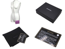 Load image into Gallery viewer, 極美品 CHANEL シャネル ショルダーバッグ チェーンウォレット 30番台 ココマーク パープル ラムスキン シルバー金具 中古 4c070925