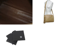 Load image into Gallery viewer, CHANEL シャネル ショルダーバッグ 3番台 ココマーク フリンジ ステッチ ベージュ レザー ゴールド金具 美品 中古 4c070936