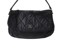 Load image into Gallery viewer, CHANEL シャネル ワイルドステッチ ワンショルダーバッグ ブラック ラムスキン 11番台 ココマーク シルバー金具 美品 中古 4c070963