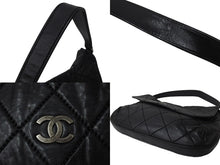 Load image into Gallery viewer, CHANEL シャネル ワイルドステッチ ワンショルダーバッグ ブラック ラムスキン 11番台 ココマーク シルバー金具 美品 中古 4c070963