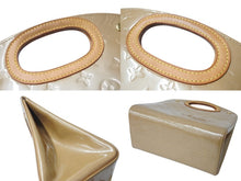 Load image into Gallery viewer, LOUIS VUITTON ルイヴィトン メープルドライブ ハンドバッグ M91376 モノグラム ヴェルニ ベージュ 美品 中古 4c070988