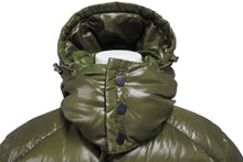 Load image into Gallery viewer, MONCLER モンクレール K2 DOWN JACKET ダウンジャケット Z7HJ365 ナイロン カーキ サイズ0 美品 中古 4c070998