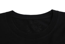 Load image into Gallery viewer, Chrome hearts クロムハーツ THE HEROS PROJECT T SHIRT ヒーロープロジェクト T シャツ サイズ S ブラック 美品 中古 4c071047