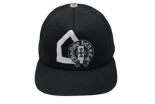 Load image into Gallery viewer, CHROME HEARTS クロムハーツ ドーバーストリートマーケット トラッカーキャップ CHロゴ刺繍 クロスボール シルバー 925 ブラック 美品 中古 4c071072