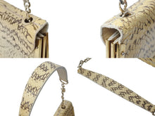 Load image into Gallery viewer, Dolce&Gabbana ドルチェアンドガッバーナ ワンショルダーバッグ クロコ調 レザー イエロー ゴールド金具 美品 中古 4c071448