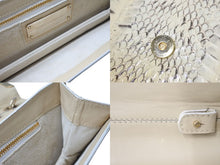 Load image into Gallery viewer, Dolce&Gabbana ドルチェアンドガッバーナ ワンショルダーバッグ クロコ調 レザー イエロー ゴールド金具 美品 中古 4c071448