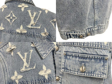 Load image into Gallery viewer, 新品未使用 LOUIS VUITTON ルイヴィトン 1AGING モノグラムデニム ダメージ ジャケット RM251MM PNB HSA18W サイズ48 中古 4c071663