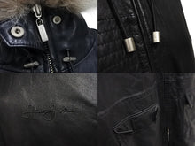 Load image into Gallery viewer, SEAN JOHN ショーンジョン レザーコート サイズ3XL ブラック レザー ファー ロゴ エンボス加工 美品 中古 4c071676
