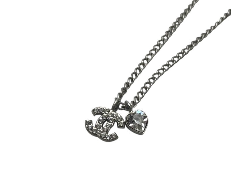 ♥CHANEL♥シャネル♥メタリックシルバースリッポン美品♥38 CHANEL 【5jhb0037】シャネル ネックレス ココマーク 菱形