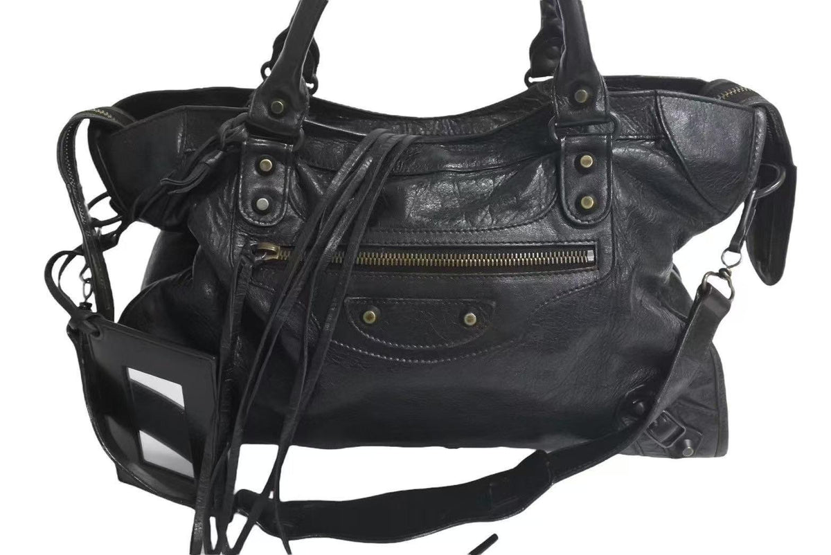 アンティーク　ヨーロッパ　ハンドバッグ 70'svibes レザーカービング 船チャームハンドル ハンドバッグ