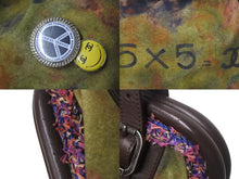 Load image into Gallery viewer, 極美品 CHANEL シャネル エンブロイダリー グラフィティ がま口 ハンドバッグ カーキ A92791 アンティークシルバー金具 中古 4c075056