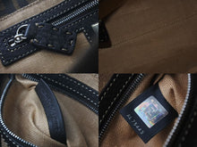 Load image into Gallery viewer, FENDI フェンディ ズッカ柄 セレリア ハンドバッグ AL 75443 キャンバス ブラック ブラウン シルバー 金具 美品 中古 4c075208