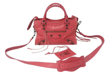 Load image into Gallery viewer, BALENCIAGA バレンシアガ ハンドバッグ Mini City Bag クラシック ミニ シティ ピンクレッド 300295 レザー 美品 中古 4c075229