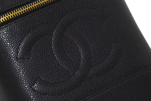 Load image into Gallery viewer, 極美品 CHANEL シャネル バニティ ハンドバッグ ブラック キャビアスキン 3番台 ココマーク ロゴ 小物入れ ゴールド金具 中古 4c075279
