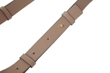 Load image into Gallery viewer, 新品同様 LOEWE ロエベ ハンモックバッグ スモール 2WAY ハンドバッグ サンド ソフトグレインカーフ 387 12KBN60 ショルダーバッグ 中古 4c075305