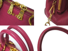 Load image into Gallery viewer, 極美品 MIUMIU ミュウミュウ Mandras マンドラス 2WAYS ハンドバッグ ピンク レザー RL0058 ゴールド金具 中古 4c075377