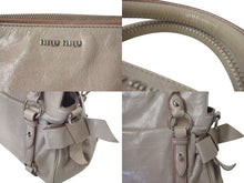 Load image into Gallery viewer, MIUMIU ミュウミュウ Side Ribbon Bag サイドリボンハンドバッグ ベージュ レザー RT0438 シルバー金具 美品 中古 4c075389