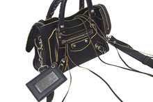 Load image into Gallery viewer, BALENCIAGA バレンシアガ ネオクラシック ミニシティ ハンドバッグ 300295 ブラック レザー シルバー金具 美品 中古 4c075647