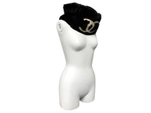 Load image into Gallery viewer, CHANEL シャネル デカココマーク ラパンネックウォーマー マフラー ラパン ブラック ホワイト 美品 中古 4c070624