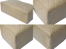Load image into Gallery viewer, 極美品 CHANEL シャネル マトラッセ ボウリングバッグ 8番台 ココマーク キャビアスキン ベージュ ゴールド金具 中古 58439