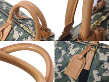 Load image into Gallery viewer, LOUIS VUITTON ルイヴィトン ×村上隆 キーポルバンドリエール55 モノグラムモフラージュ M95774 ゴールド金具 美品 中古 60478