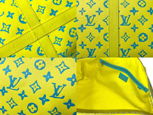 Load image into Gallery viewer, LOUIS VUITTON ルイヴィトン M21869 キーポルバンドリエール50 モノグラムプレイグラウンド イエロー 美品 中古 61439