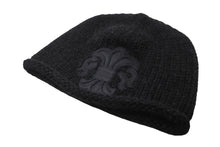 Load image into Gallery viewer, 極美品 CHROME HEARTS クロムハーツ ビーニー ニットキャップ カシミヤ フレアボタン フレアパッチ ブラック 中古 61847