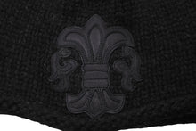 Load image into Gallery viewer, 極美品 CHROME HEARTS クロムハーツ ビーニー ニットキャップ カシミヤ フレアボタン フレアパッチ ブラック 中古 61847