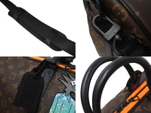 Load image into Gallery viewer, 新品同様 ルイヴィトン キーポル バンドリエール 50 ズームと仲間たちの冒険 ボストンバッグ M45616 モノグラム ズームと仲間たちの冒険 中古 61991