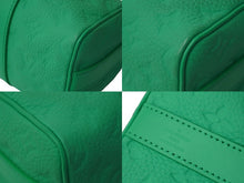 Load image into Gallery viewer, LOUIS VUITTON ルイ ヴィトン キーポルバンドリエール25 2WAYボストンバッグ M20929 トリヨン モノグラム グリーン 美品 中古 62314